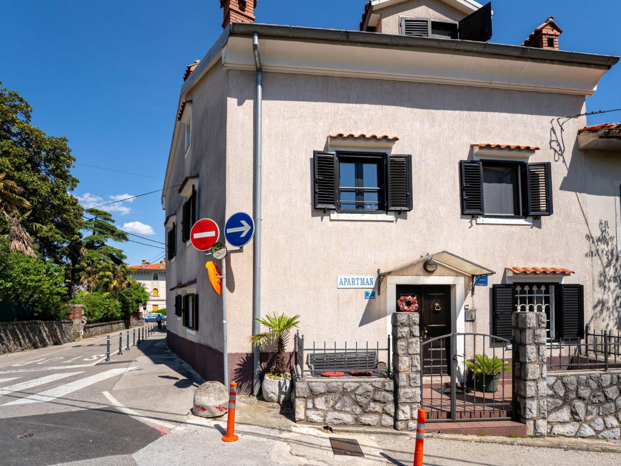 Apartment Lovrano-2 By Interhome Exterior foto